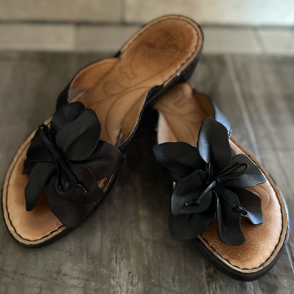 Black Floral Women's Sandals